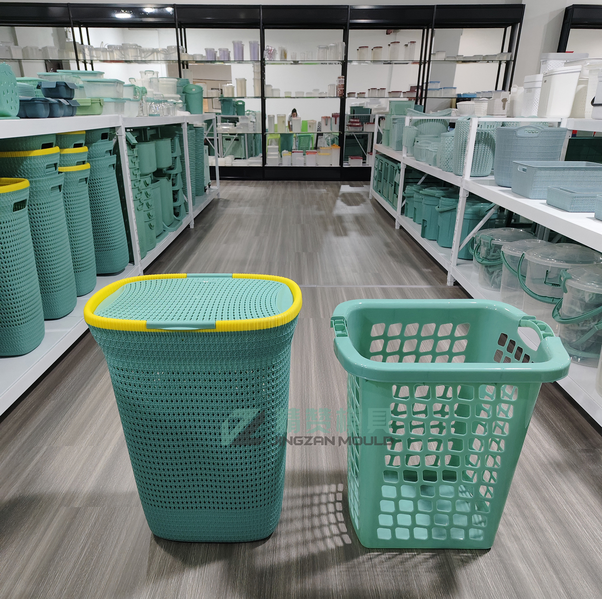 High style laundry basket mold 