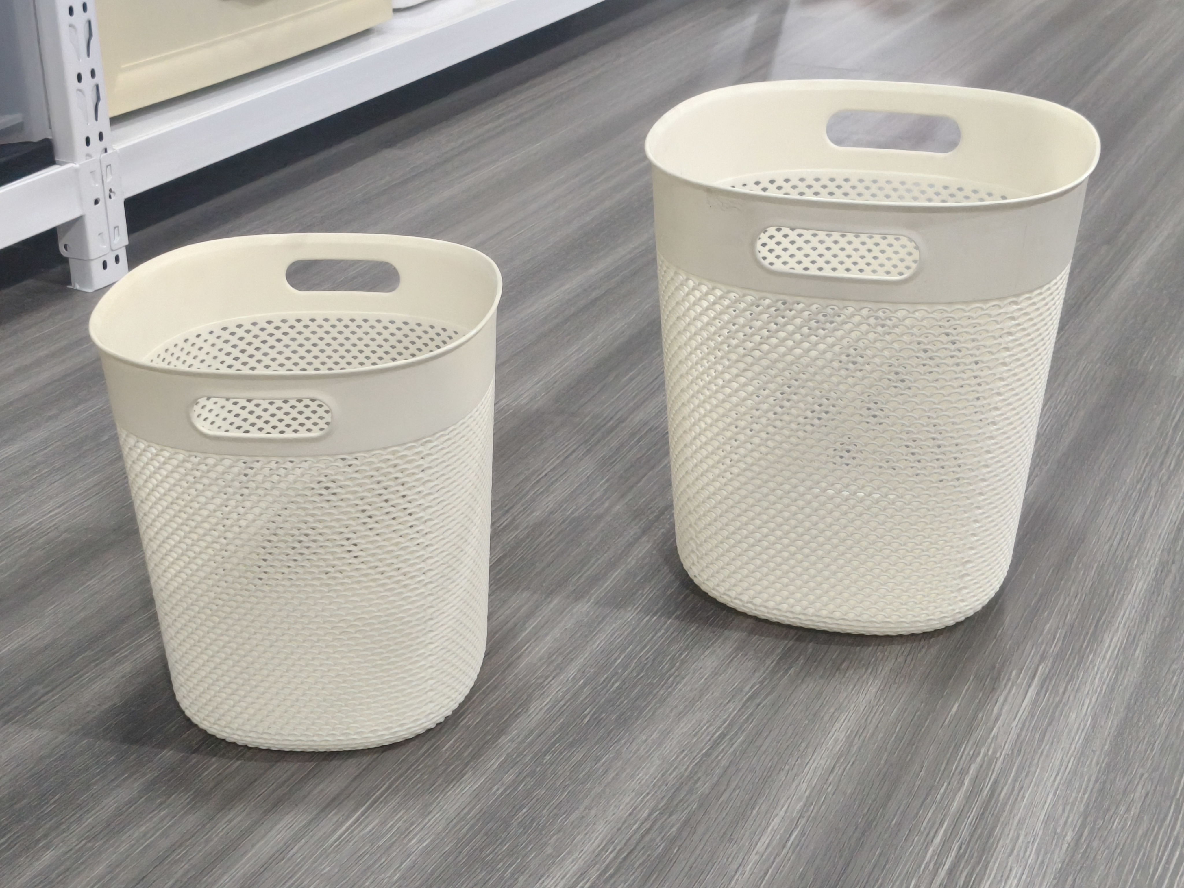 Plastic square trash can mold