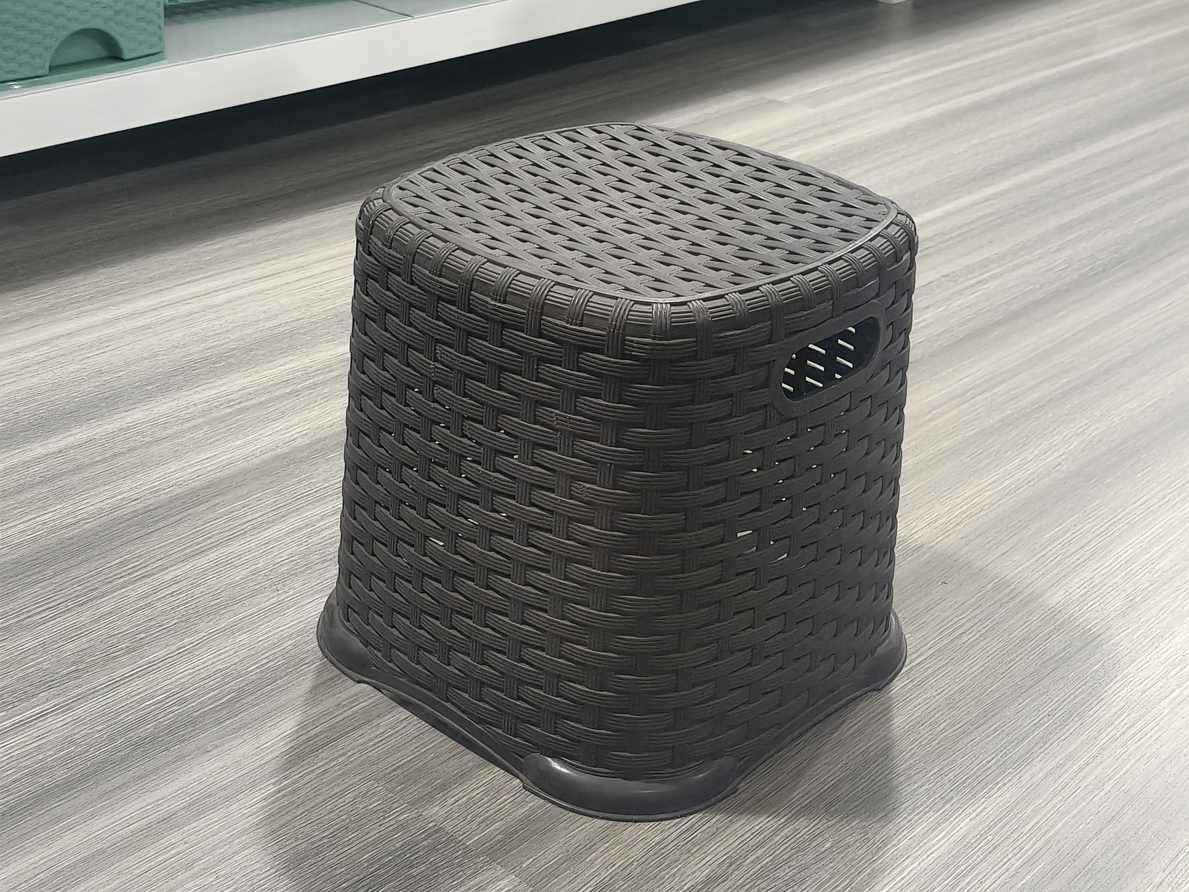 Plastic injection rattan stool mould 