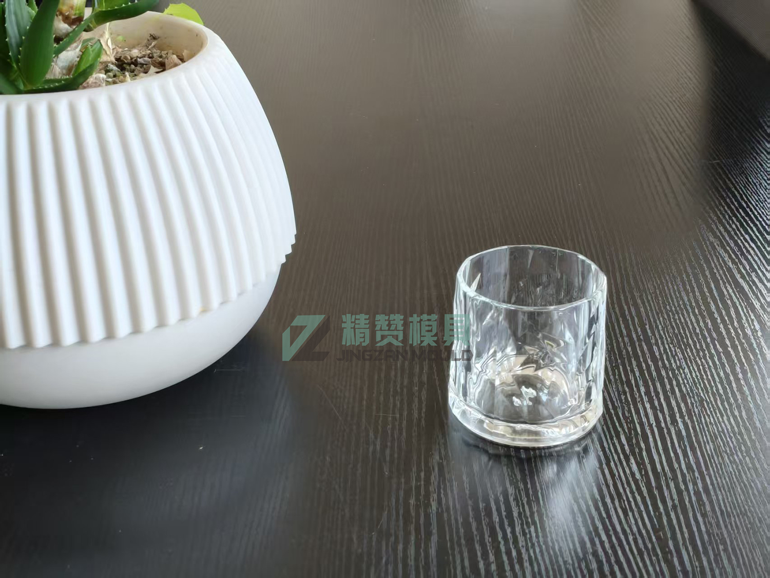 Plastic injection PMMA cup mould 
